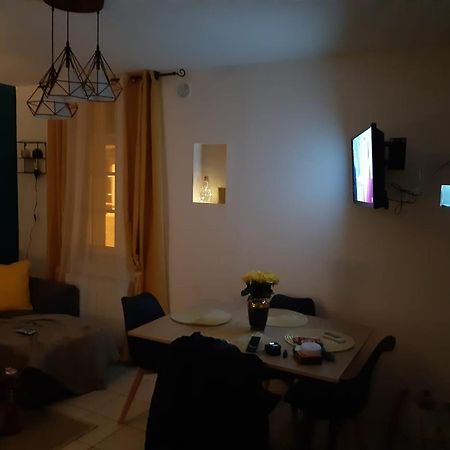 O Bon Endroit Apartment Carcassonne Bagian luar foto