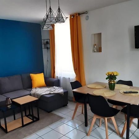 O Bon Endroit Apartment Carcassonne Bagian luar foto