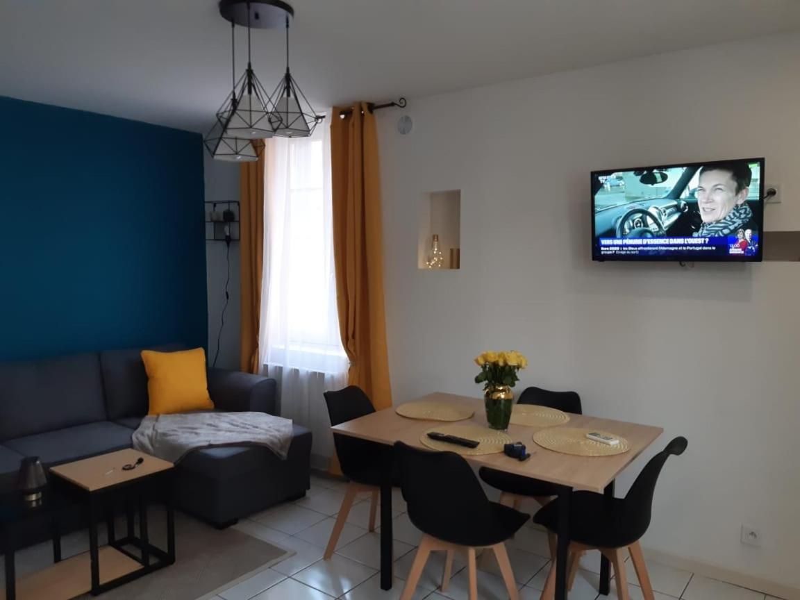 O Bon Endroit Apartment Carcassonne Bagian luar foto